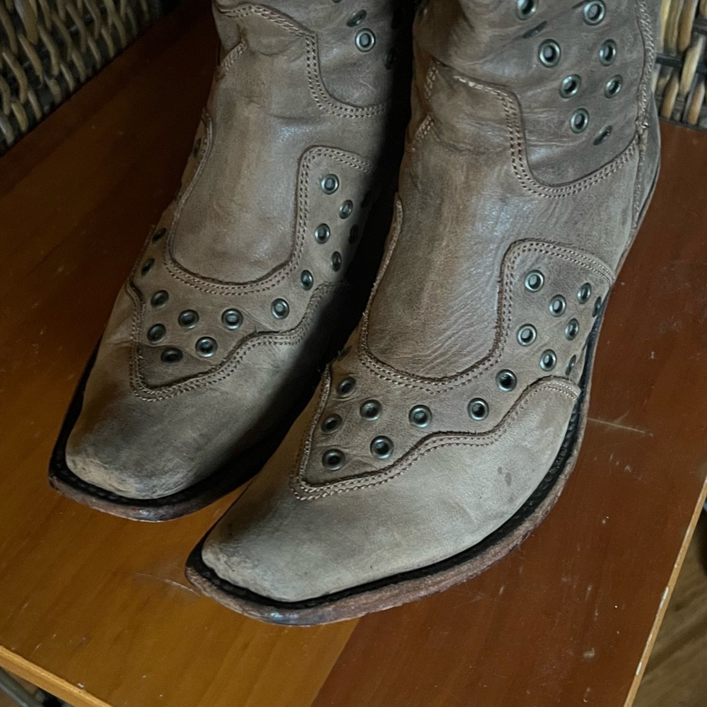 LIBERTY Black Riveted Leather Cowgirl Boots Women’s 9 - Picture 3 of 7